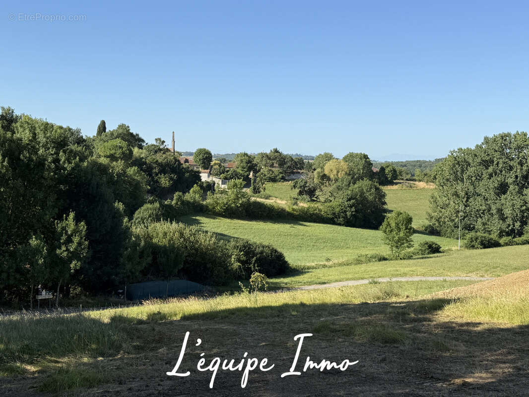 Terrain à MAURENS