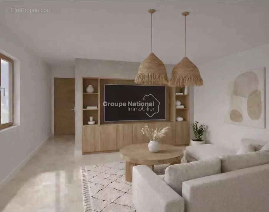 Appartement à PERNES-LES-FONTAINES