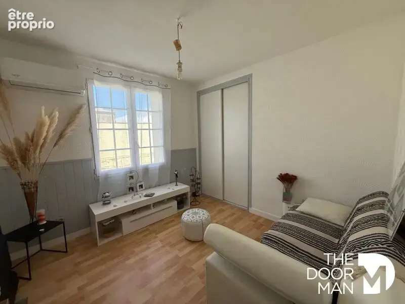 Maison 79000 - photo 5