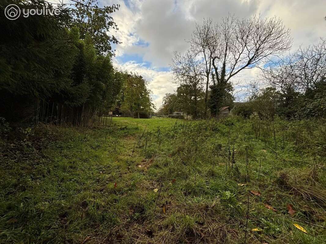 Terrain à INGOUVILLE