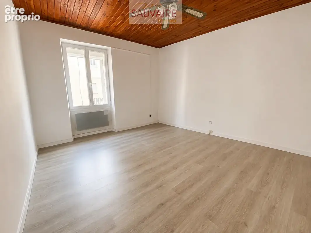 Idéal primo-accédant - Maison de village, R+2 au cœur de Saint-Laurent - photo 13