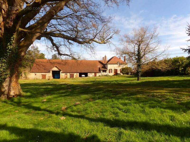 Maison à BIZENEUILLE