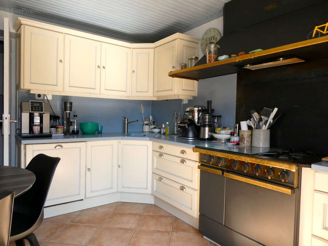 Maison à LONGESSAIGNE