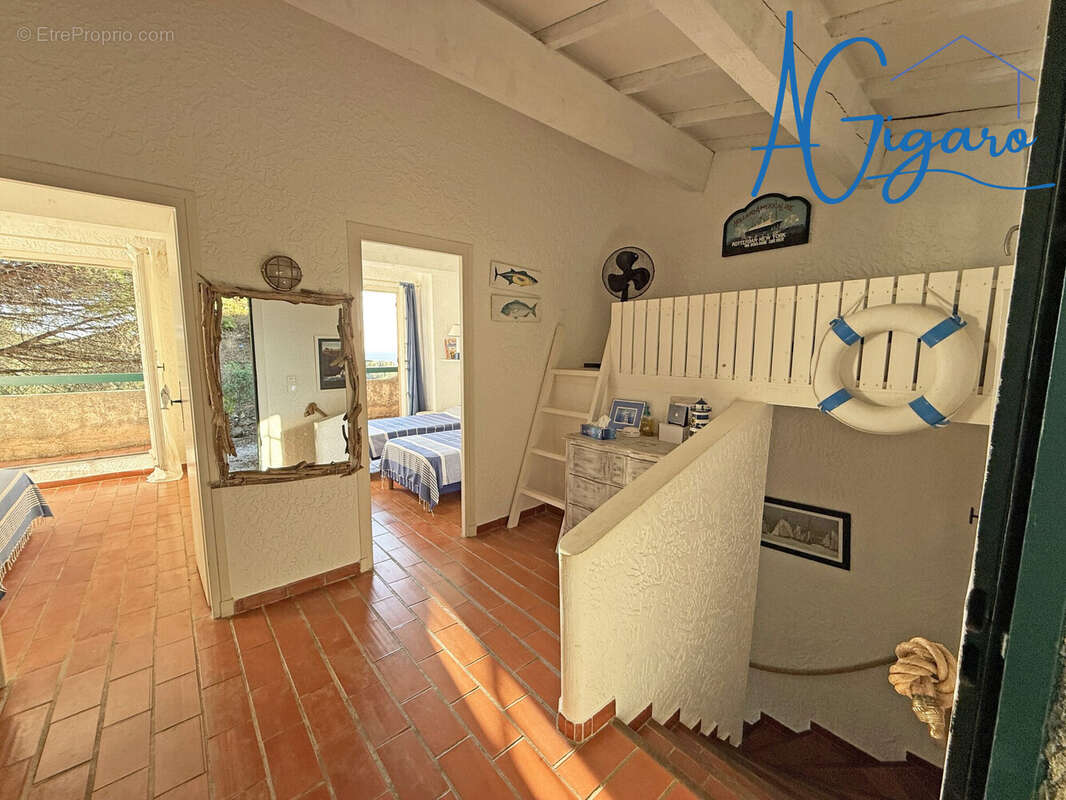 Maison à LA CROIX-VALMER