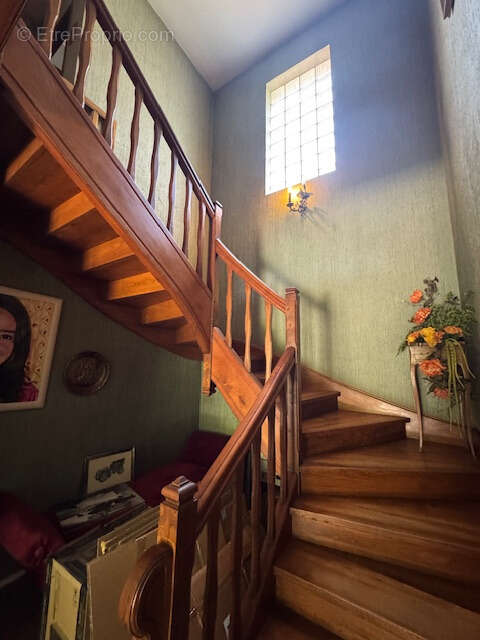 Maison à ARNAUD-GUILHEM