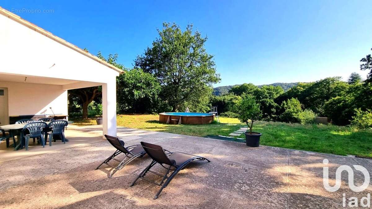 Photo 3 - Maison à COLLOBRIERES