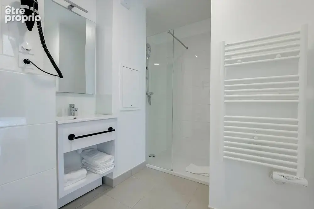 INVESTISSEMENT LOCATIF  PALAISEAU  Résidence d'Affaires All Suites Appart Hôtel Palaiseau Massy - 5,55 % de rentabilité - photo 5