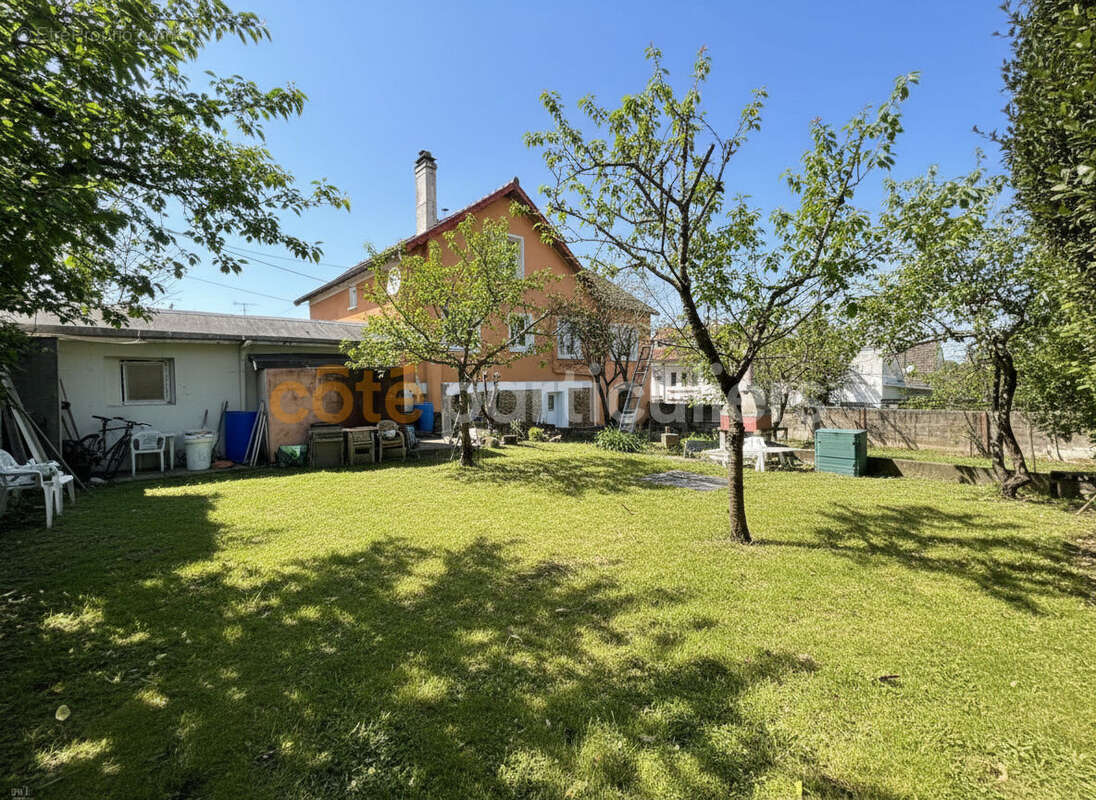 Maison Limeil Brevannes 6 pièces 225 m2 - photo 2