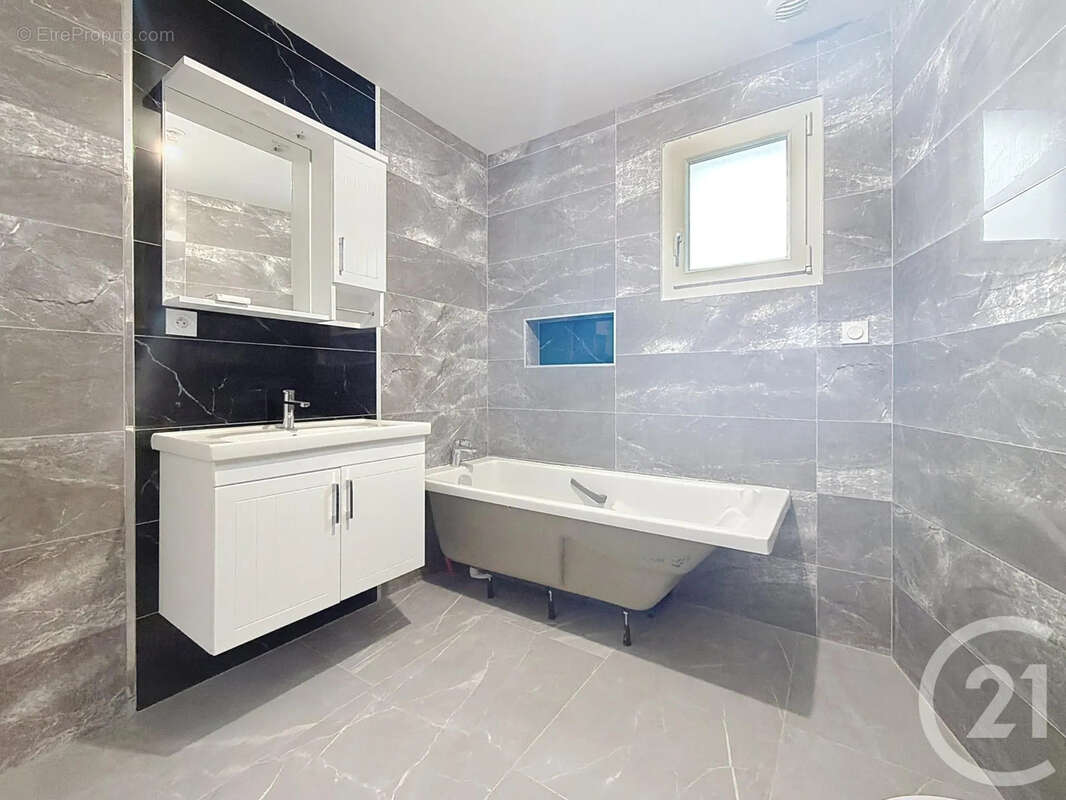 Maison à CORMONTREUIL