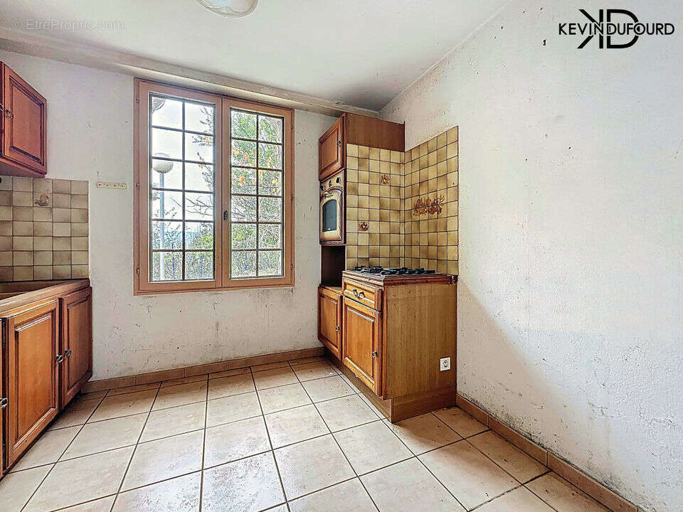 Maison à SAINT-LAURENT-SOUS-COIRON