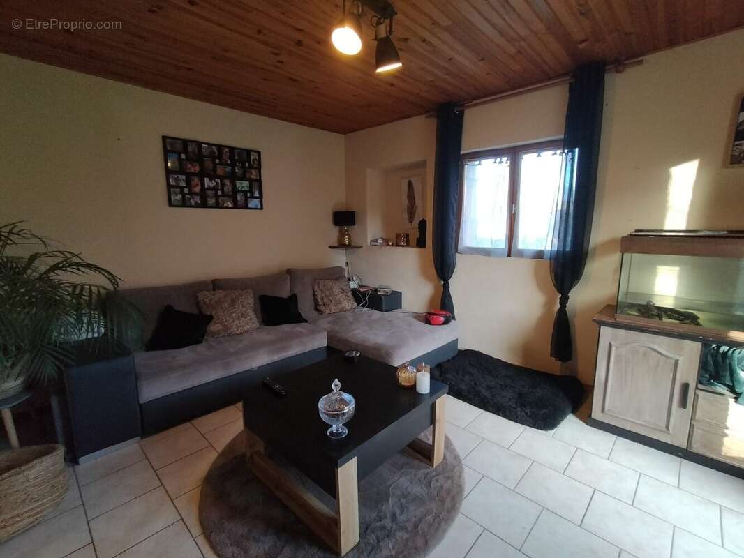 Maison à VOUVRAY-SUR-LOIR