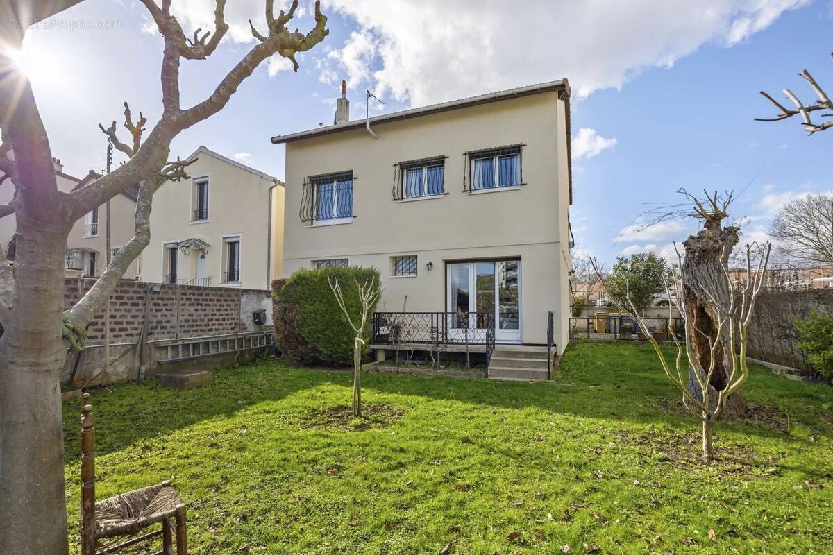 Maison à VITRY-SUR-SEINE