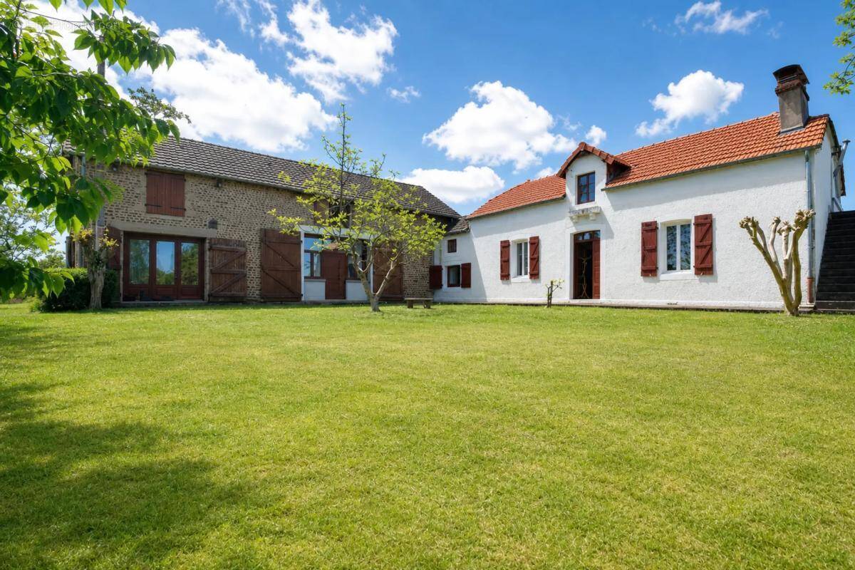 Maison à ESCOUBES