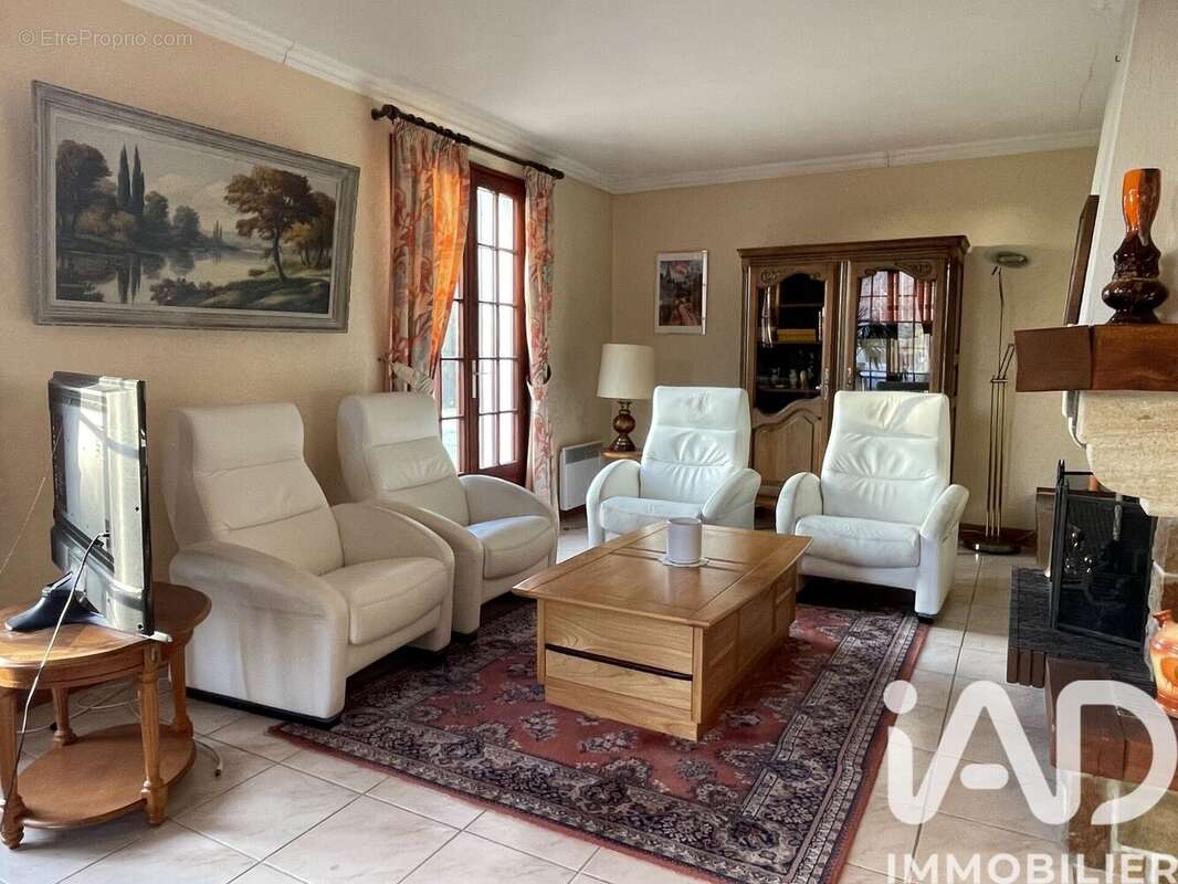 Photo 5 - Maison à DHUIZON