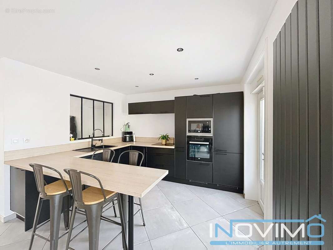 Maison 82 m² à Bourbourg  - photo 2