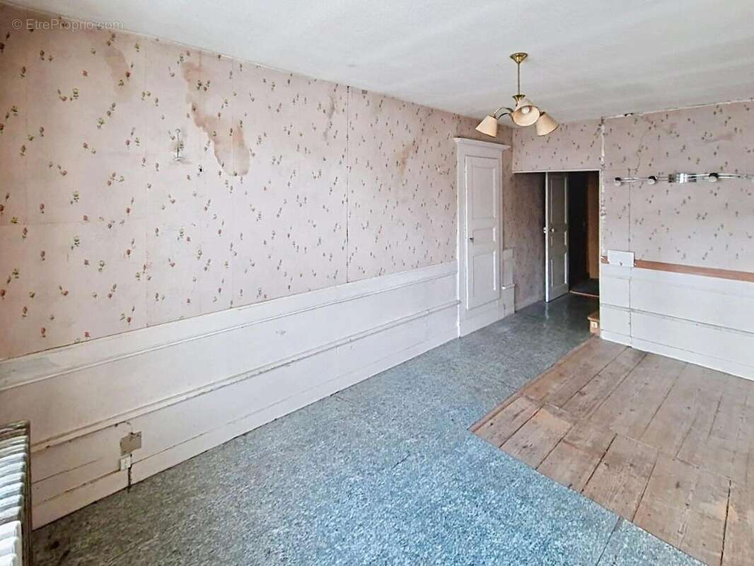 Photo 3 - Maison à CONDAMINE