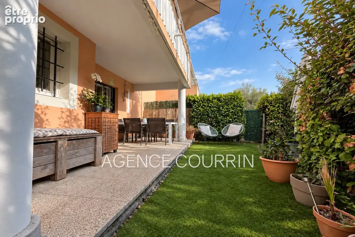 Appartement 2 pièces 45 m² à vendre à Grasse (06130) - photo 2