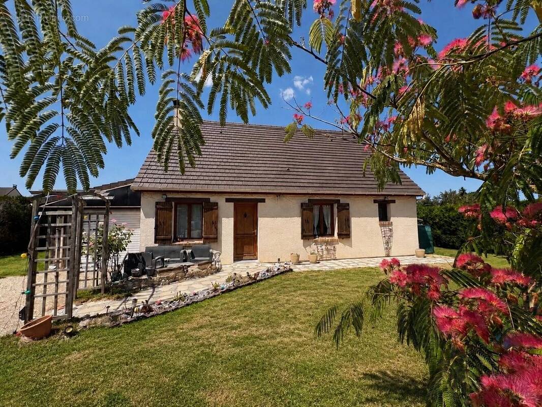 Maison à PACY-SUR-EURE