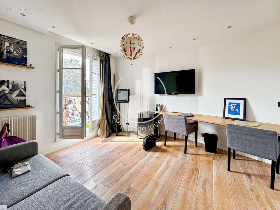 Appartement à CLICHY