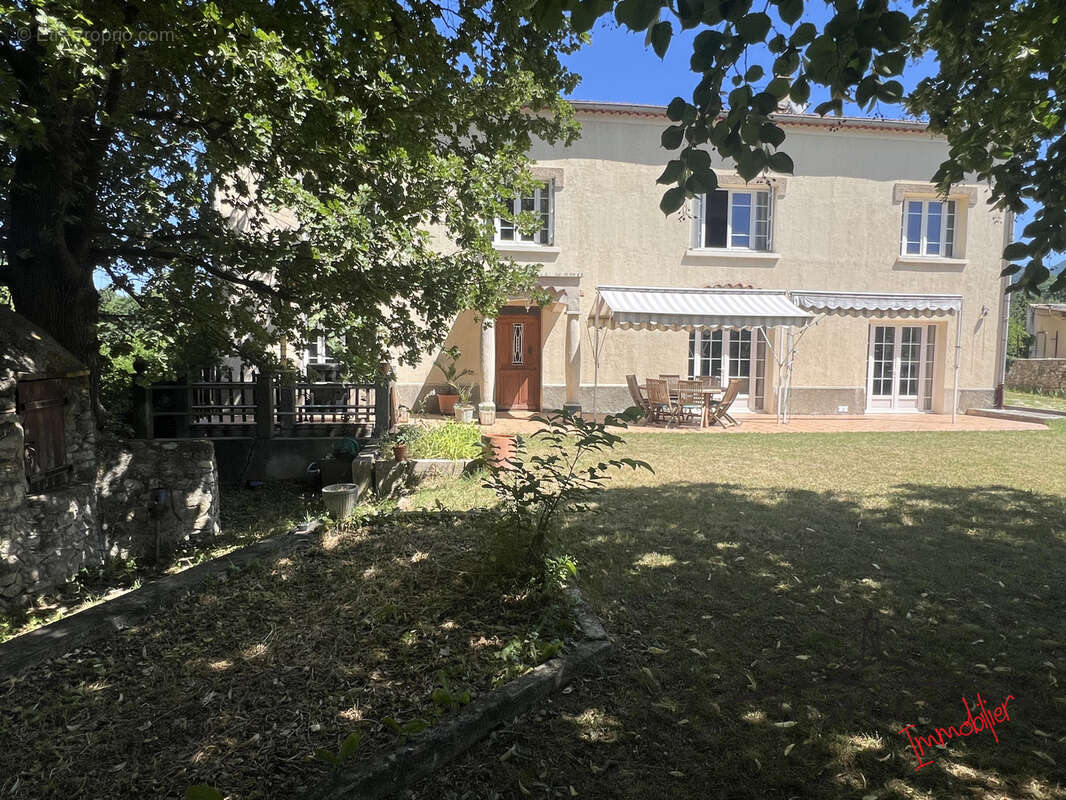 Maison à VAISON-LA-ROMAINE