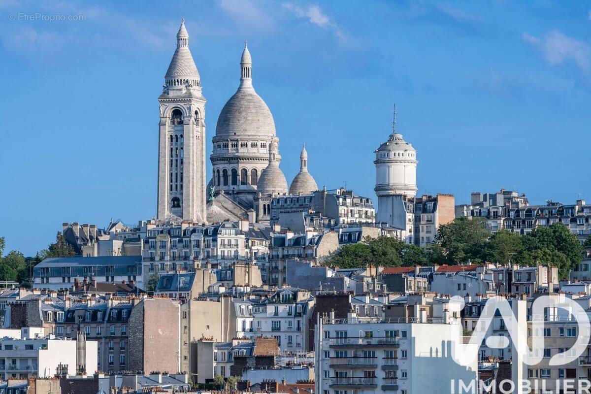 Photo 1 - Appartement à PARIS-18E