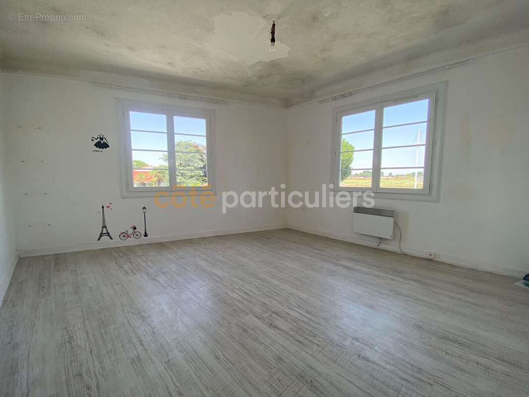 Maison de deux chambres avec sous-sol à La Faute-sur-Mer - photo 7