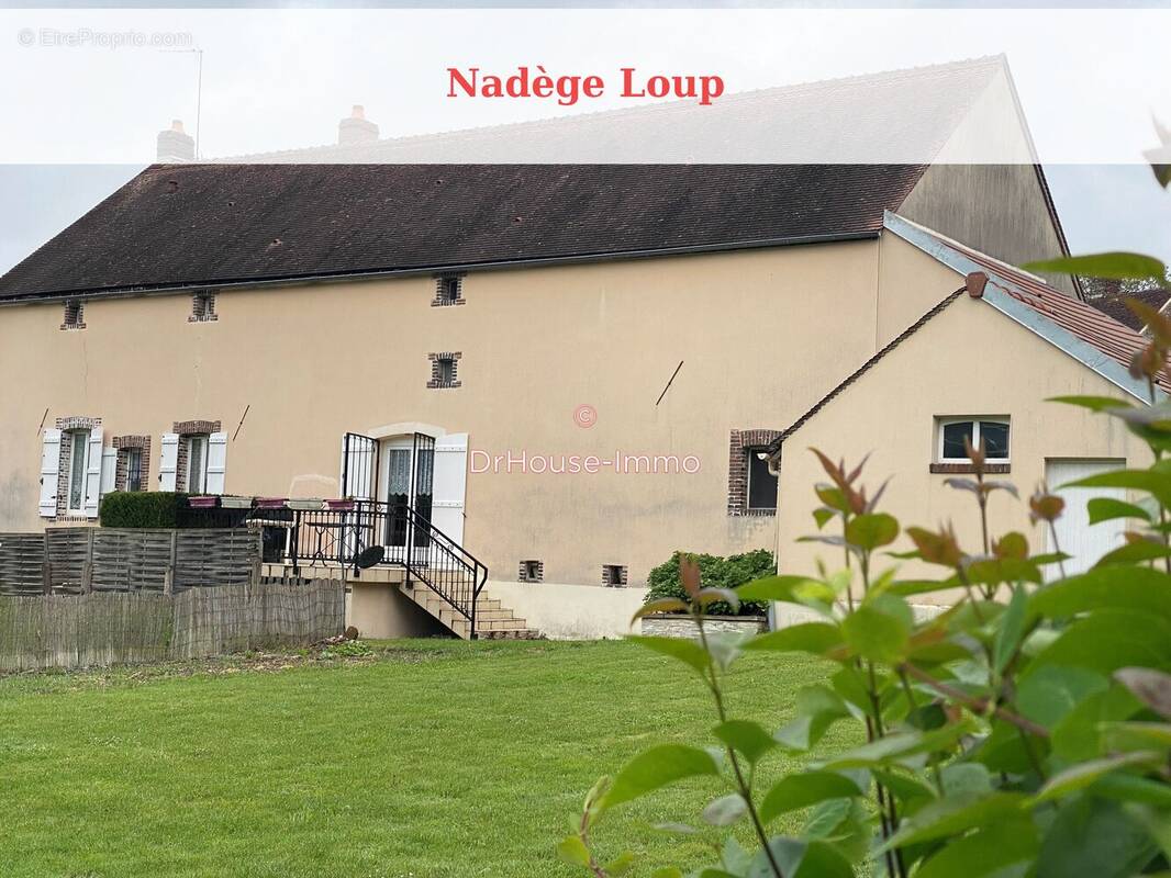 Maison à MERRY-LA-VALLEE