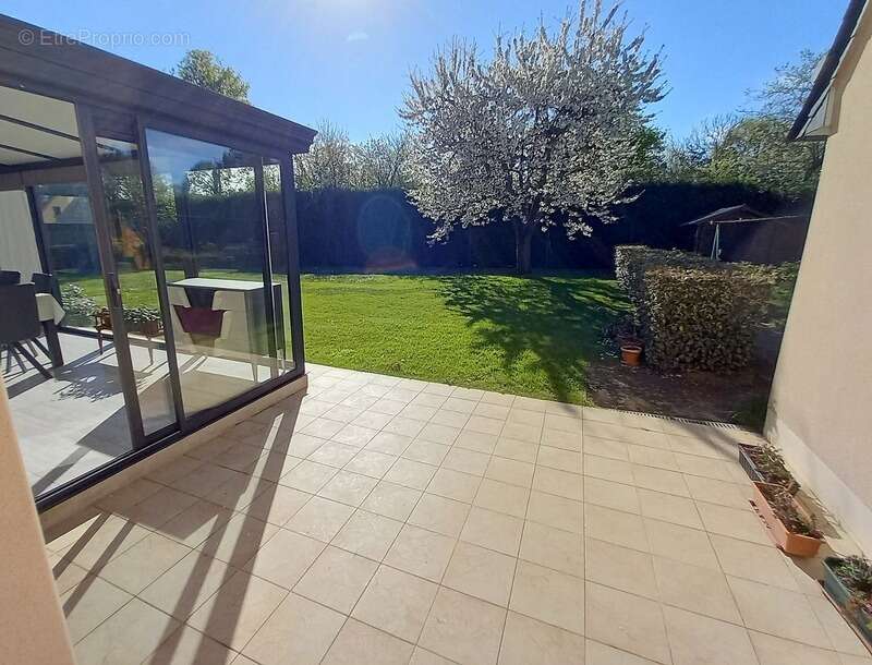 Maison à BONCHAMP-LES-LAVAL