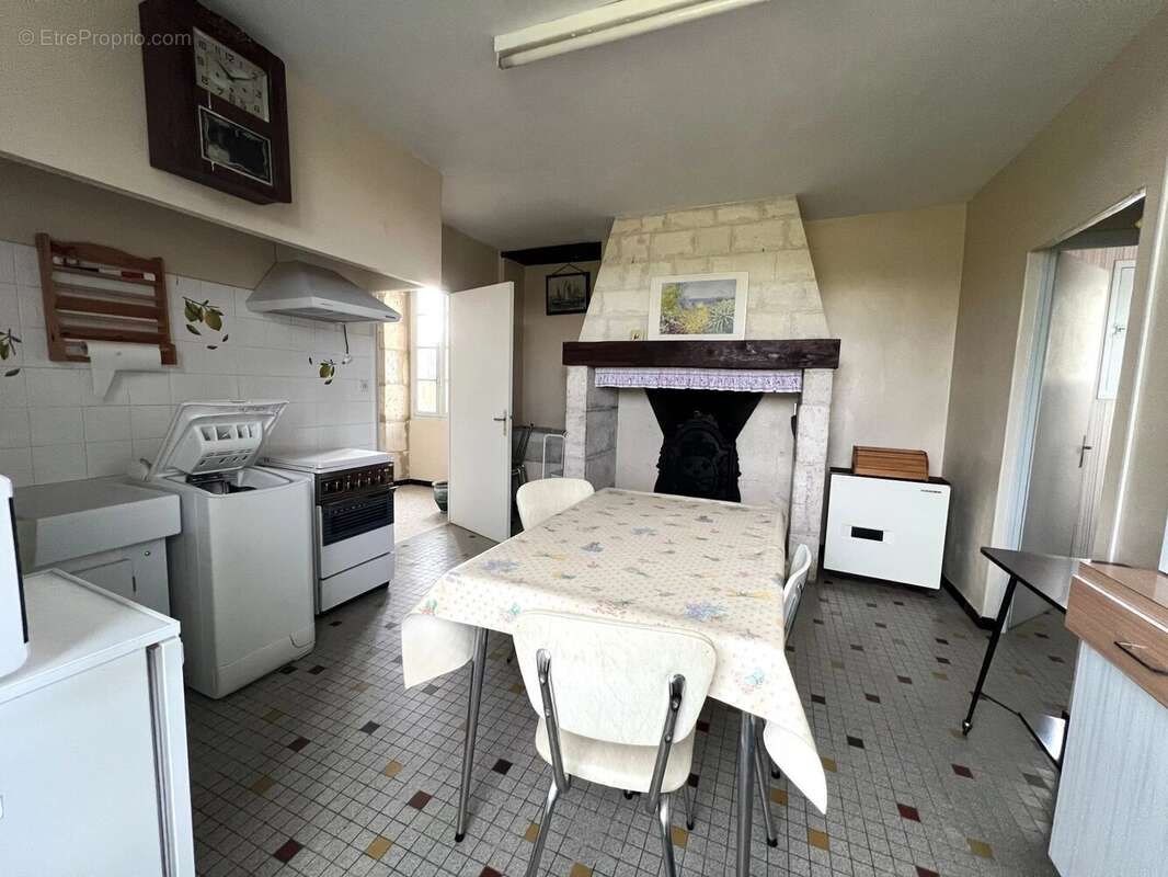 Maison à SAINT-CLAR