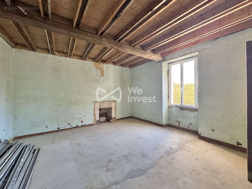 Maison à PIETS-PLASENCE-MOUSTROU