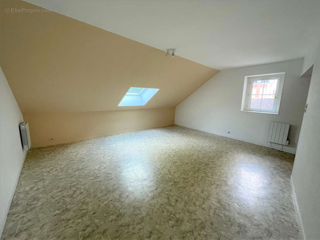 Appartement à BAR-SUR-AUBE