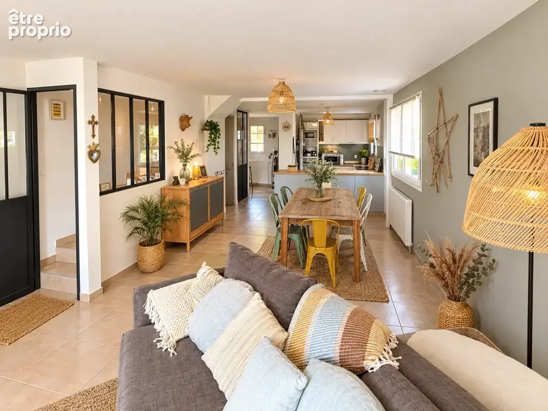 T3 73 m2, terrasse et parking - Bas Faron - photo 2