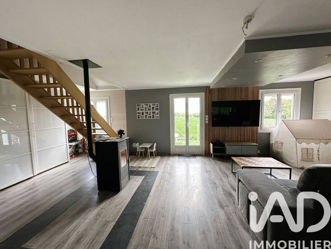 Photo 1 - Maison à LA QUINTE