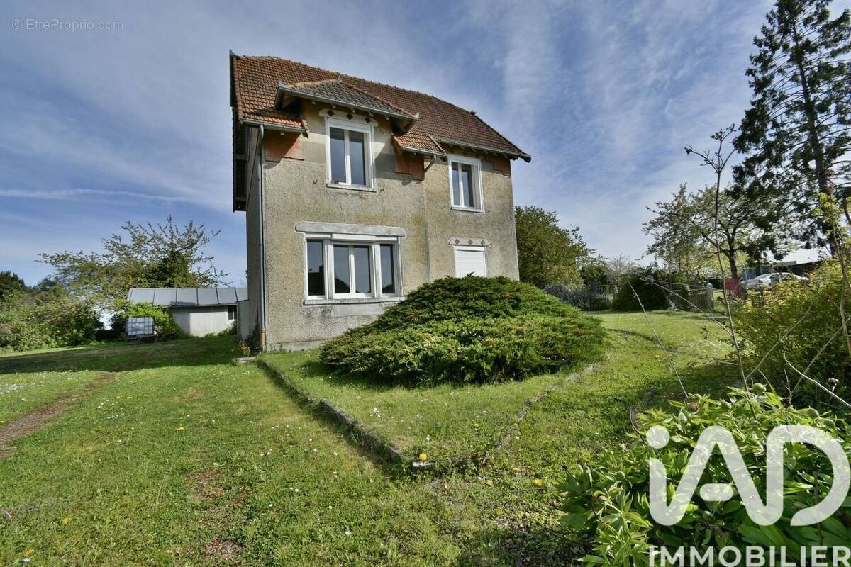 Photo 1 - Maison à MONTDIDIER