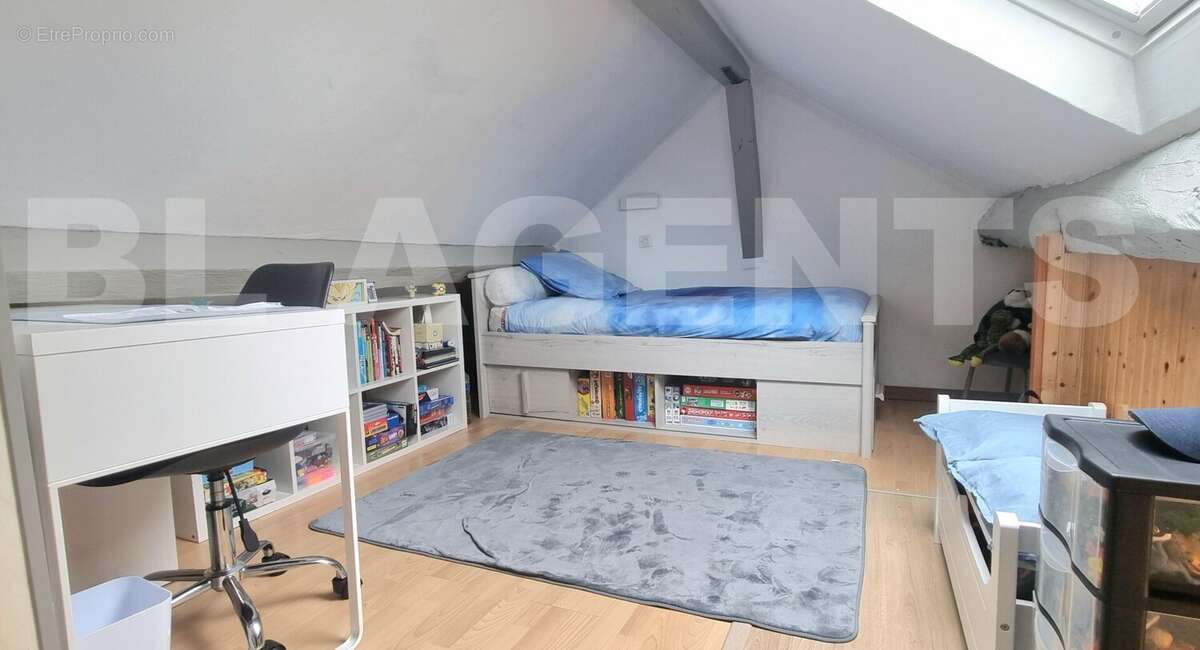 20250913_140109[1] - Maison à QUINCY-VOISINS