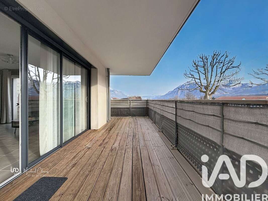 Photo 2 - Appartement à LA ROCHE-SUR-FORON