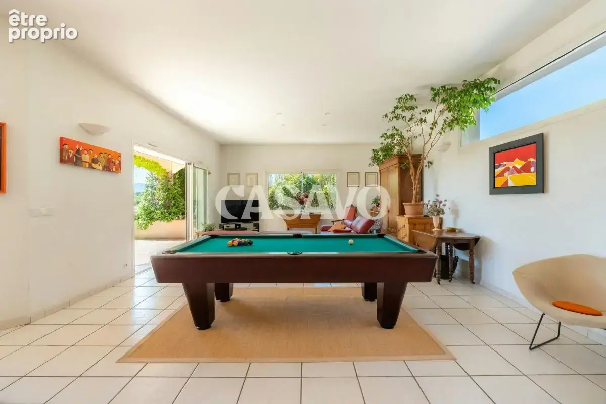 Vente Maison 6 pièces de 180m² - 13590 Meyreuil - photo 9