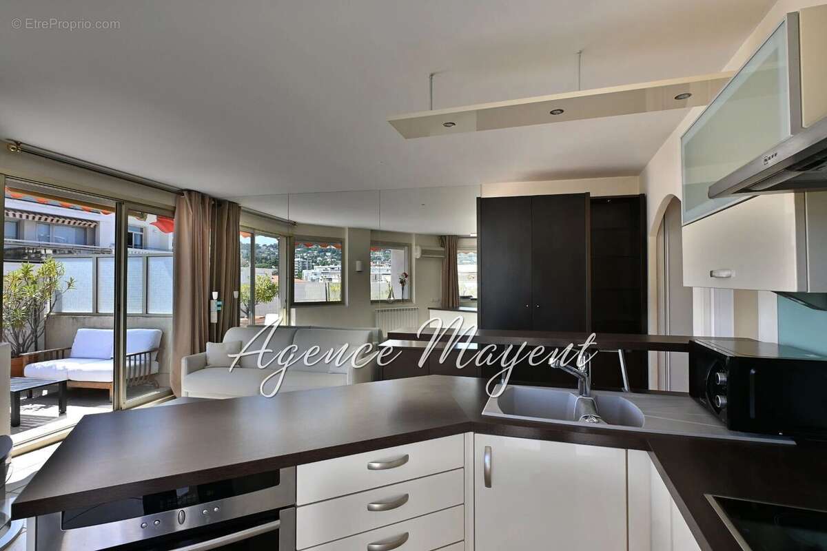 Appartement à CANNES
