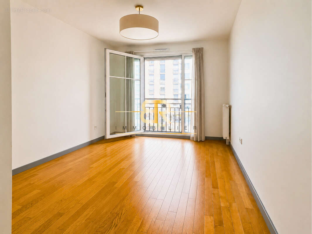 Appartement à MAISONS-ALFORT