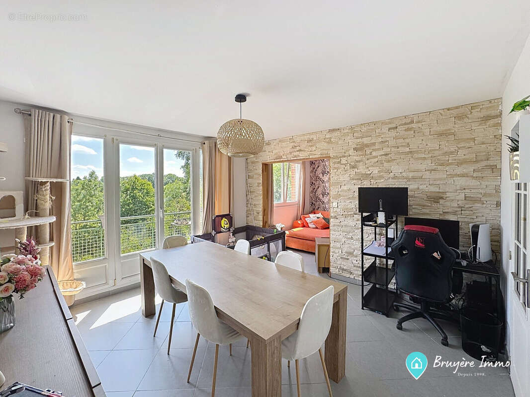 Appartement à ROUSIES