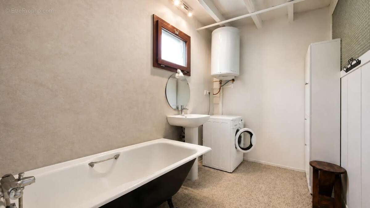 Maison de 6 pièces de 140 m² à Sore - photo 15