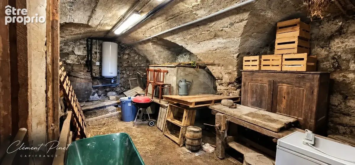 Ancienne ferme à rénover avec dépendance – terrain de 1 895 M² – CHORGES - photo 32