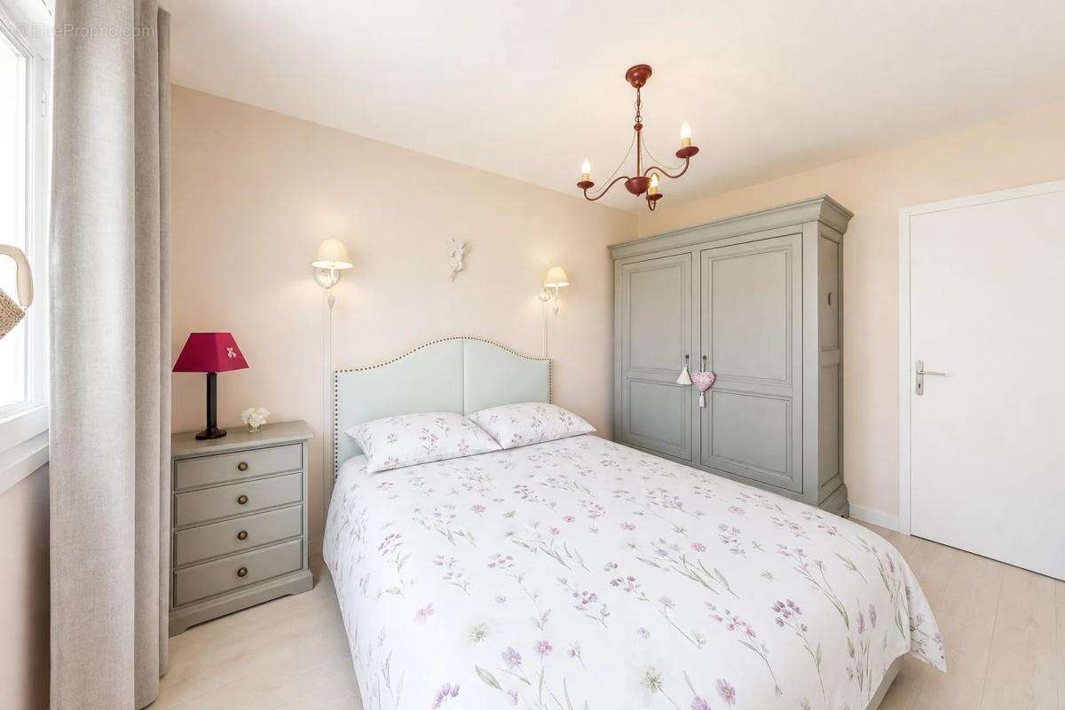 Appartement de 5 pièces de 109 m² à Olivet - photo 9