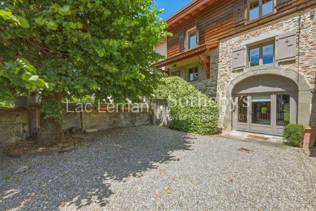 Hameau de Filly – Maison de caractère rénovée entre lac et campagne - photo 6