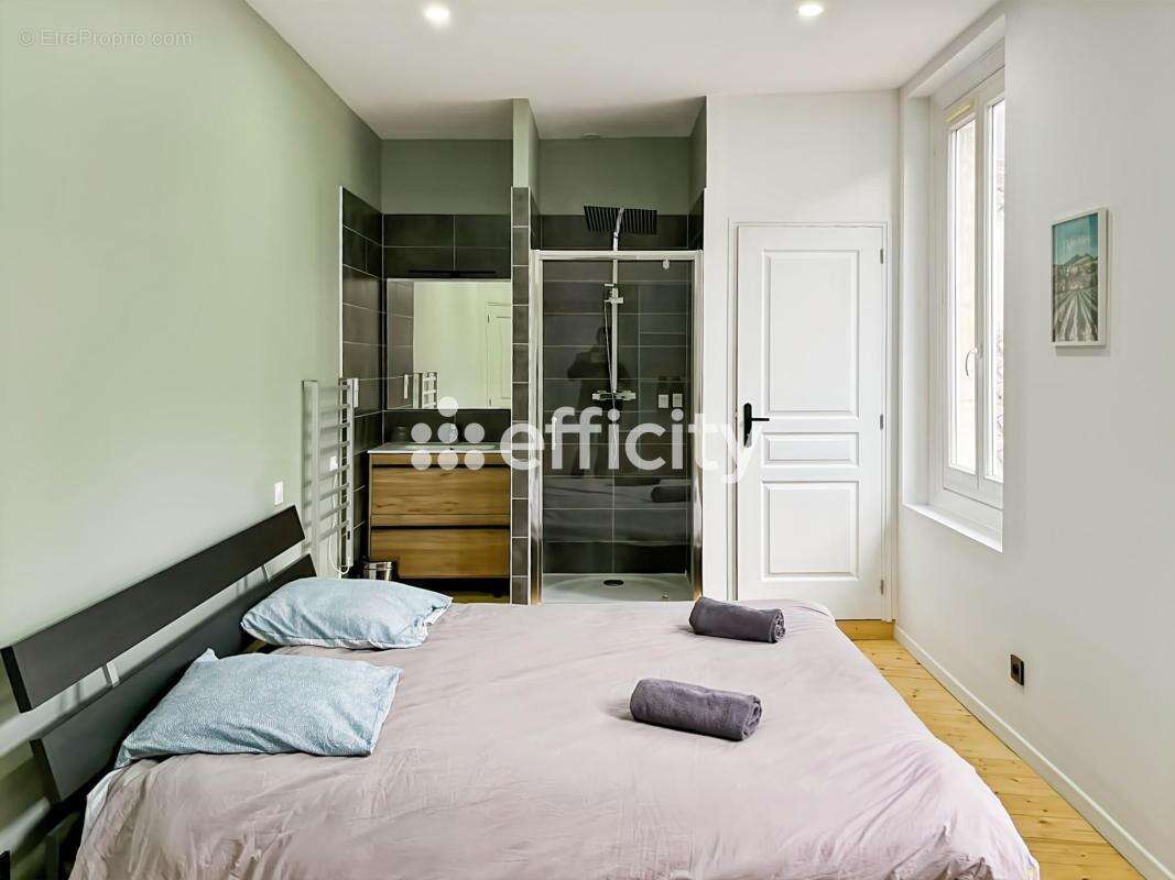 Appartement à COGNAC