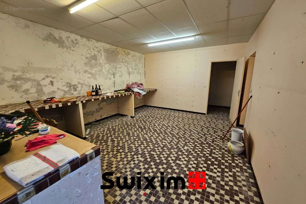 Maison à SAINT-SEURIN-DE-CADOURNE