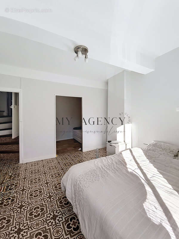 Maison à MAUREILHAN