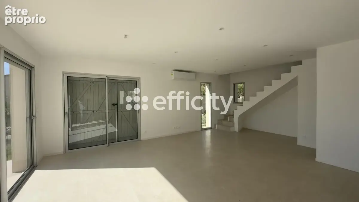 Maison 4 pièces 95 m² à vendre à Mazan (84380) - photo 3