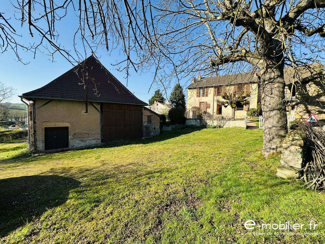 Maison à LA CHAPELLE-SOUS-DUN