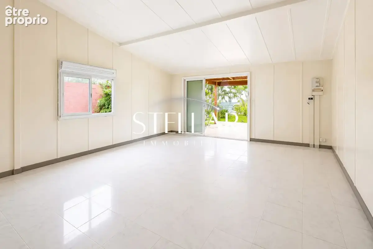 Maison 6 pièces 127 m² à vendre à Saint-Paul (97460) - photo 3